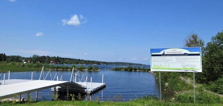 Halte de Saint-Félix-d'Otis - Saguenay