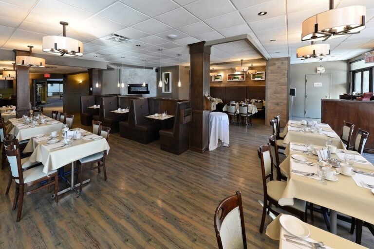 Hôtel Château Roberval - Lac Saint-Jean