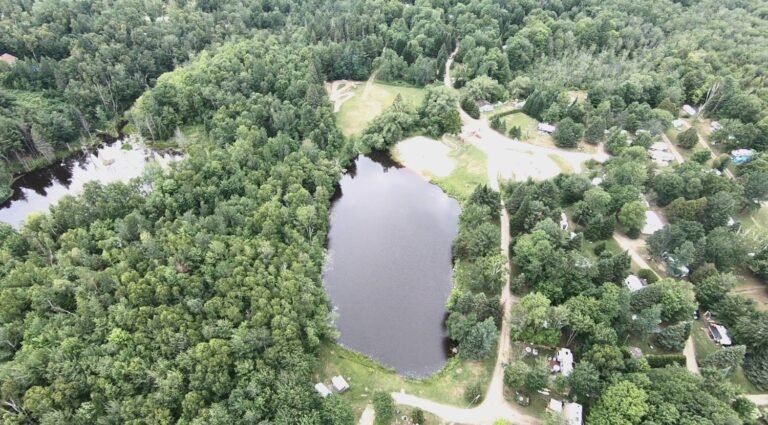 Camping Au Pin d'Érable - Sainte-Sophie