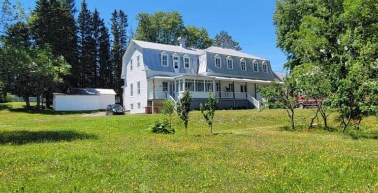 Hôtel Le Berceau du Témiscouata-Bas-St-Laurent Hôtel Le Berceau du Témiscouata-Bas-St-Laurent