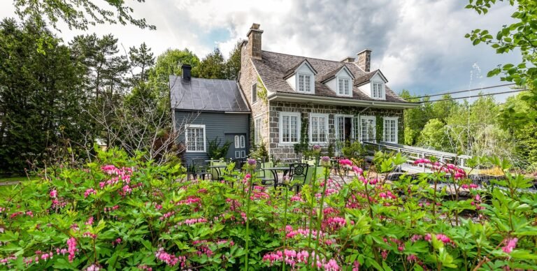 La Maison et jardins Antoine-Lacombe