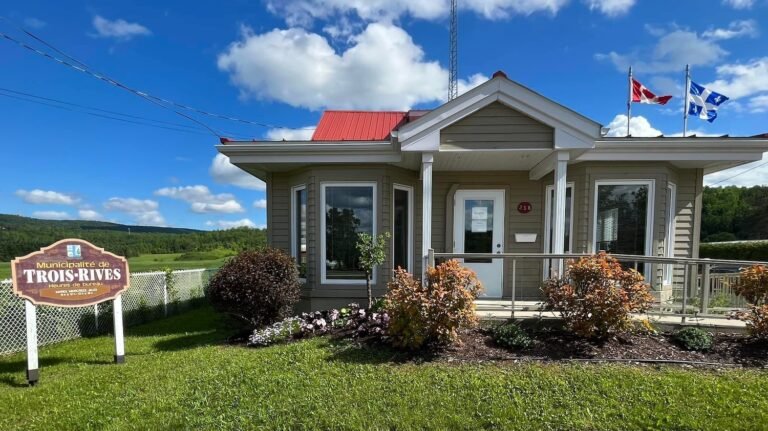 Municipalité de Trois-Rives-Mauricie Municipalité de Trois-Rives-Mauricie