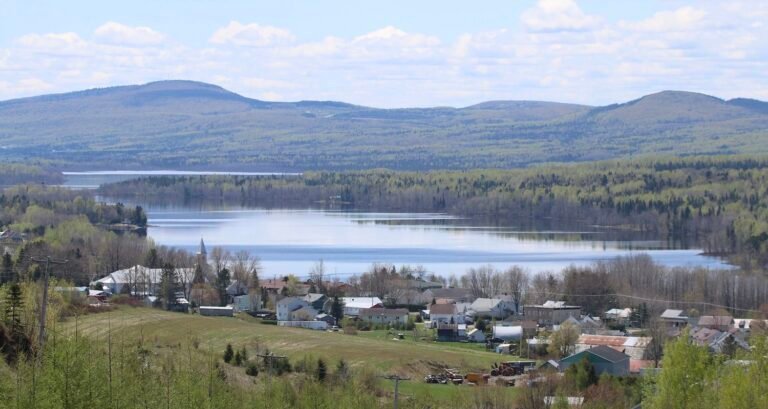 Ville Lac‑des‑Aigles - BAs-St-Laurent