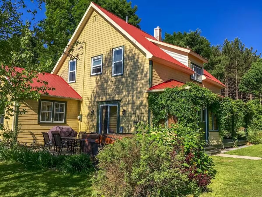 À la Vallée Enchanteresse