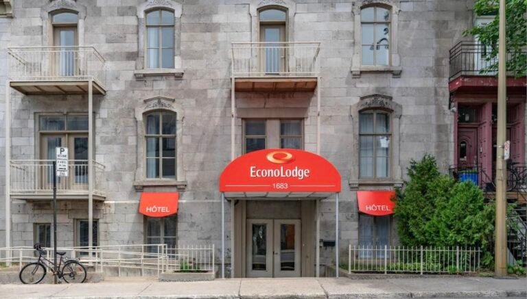 Econo Lodge-Centre Ville Montreal Econo Lodge-Centre Ville Montreal