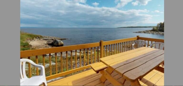 Les Chalets Shipek-Essipoit - Les Escoumins - Cote-Nord