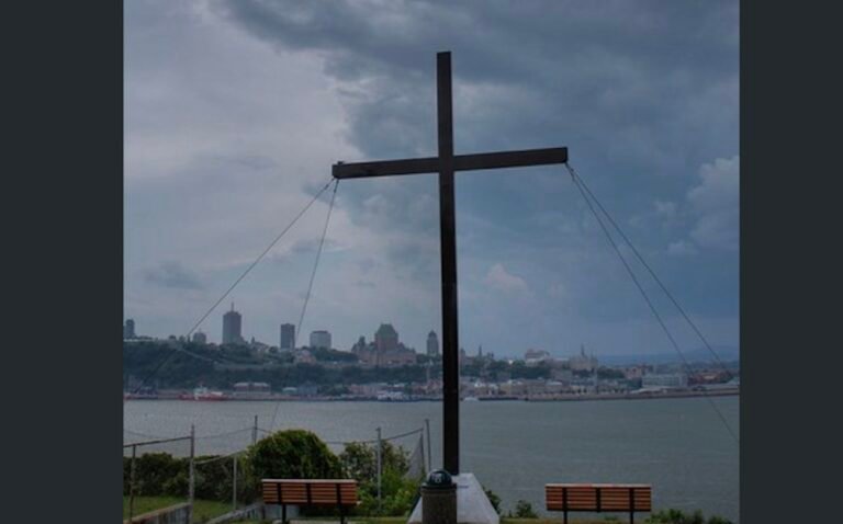 Croix de la tempérance - Lévis