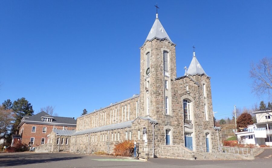 Église Marie-Médiatrice d'Estcourt