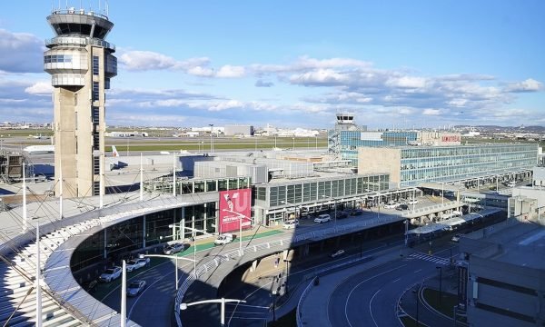 Aéroport International Montréal-Trudeau