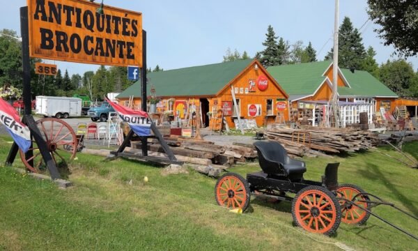 Antiquités Brocante Charlevoix