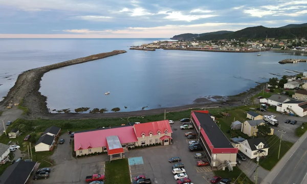 Auberge Le Caribou - Riviere-au-Renard-Gaspé-Gaspésie