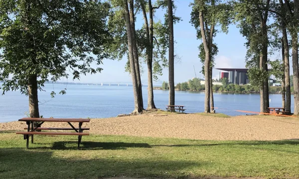 Camping De L'île Saint-Quentin - Trois-Rivieres- Mauricie