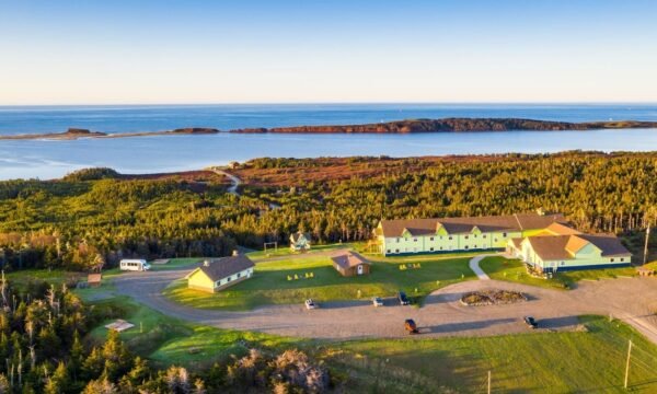 Camping La Salicorne- iles de la Madeleine