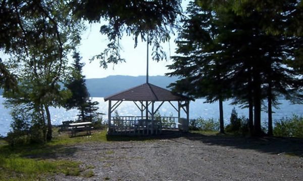 Camping Le Sous-bois de l'anse