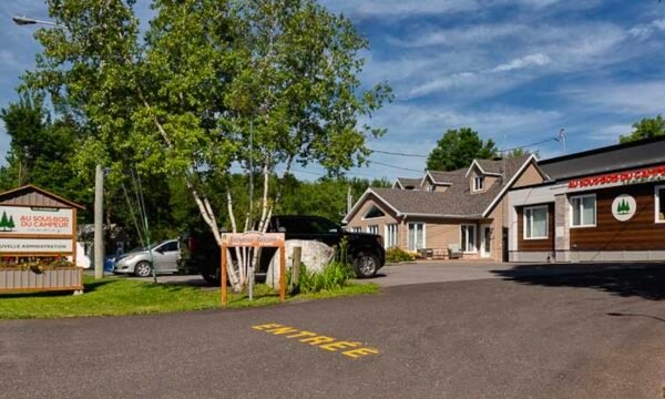 Camping au Sous-Bois du Campeur