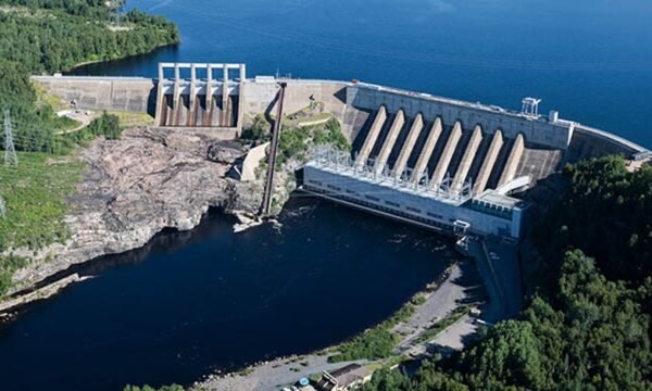 Centrale Jean-Lesage (Manic-2) - Destination Cote-Nord