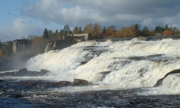 Chute de la rivière aux Rochers -Port-Cartier-Cote-Nord