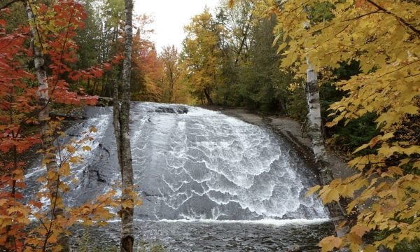 Les Chutes du Windigo Parc régional Montagne du Diable à Ferme-Neuve