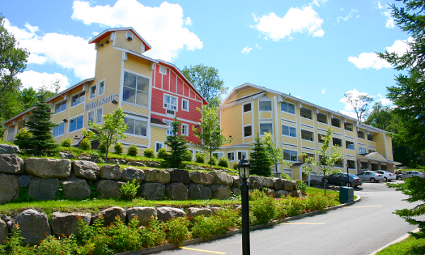 Hôtel et Suites Les Laurentides