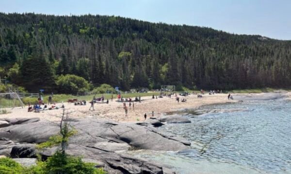 Ile La Grande Basque - Sept-Iles-Cote-Nord