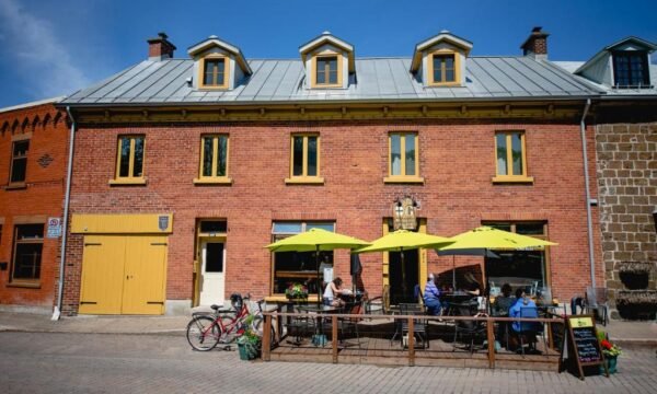 L' Auberge du QG - La Prairie - Monteregie