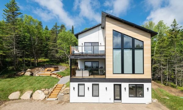 Le Visionnaire Les Éboulements, Charlevoix