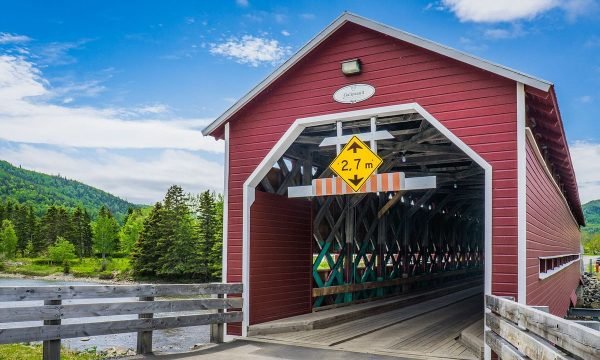 Pont couvert de Grande-Vallée-Destination Gaspésie