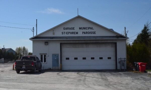 Garage municipal de Saint-Éphrem Chaudière-Appalaches